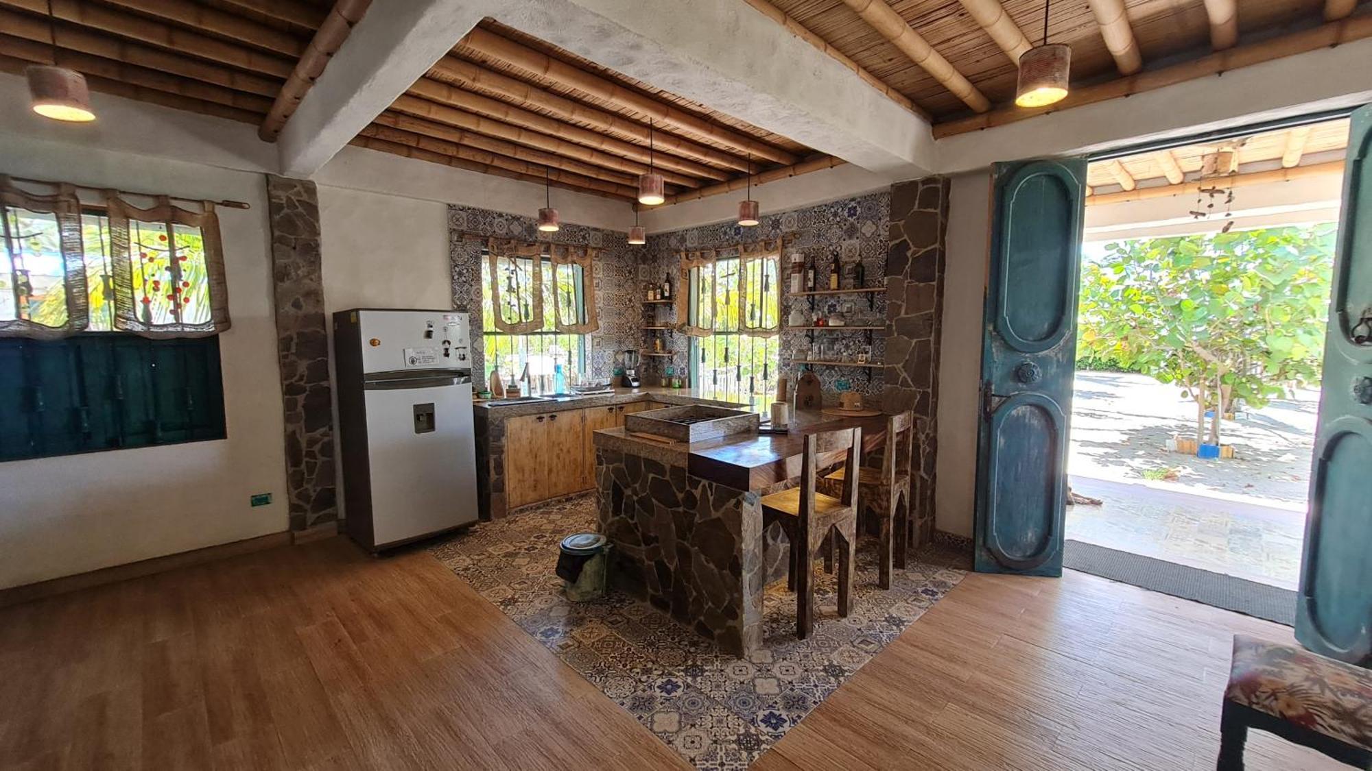 Eco-Hotel Chevere Beach Puebloviejo 외부 사진